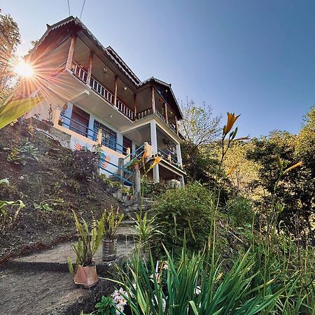 Hosanna Homestay 大吉岭 外观 照片