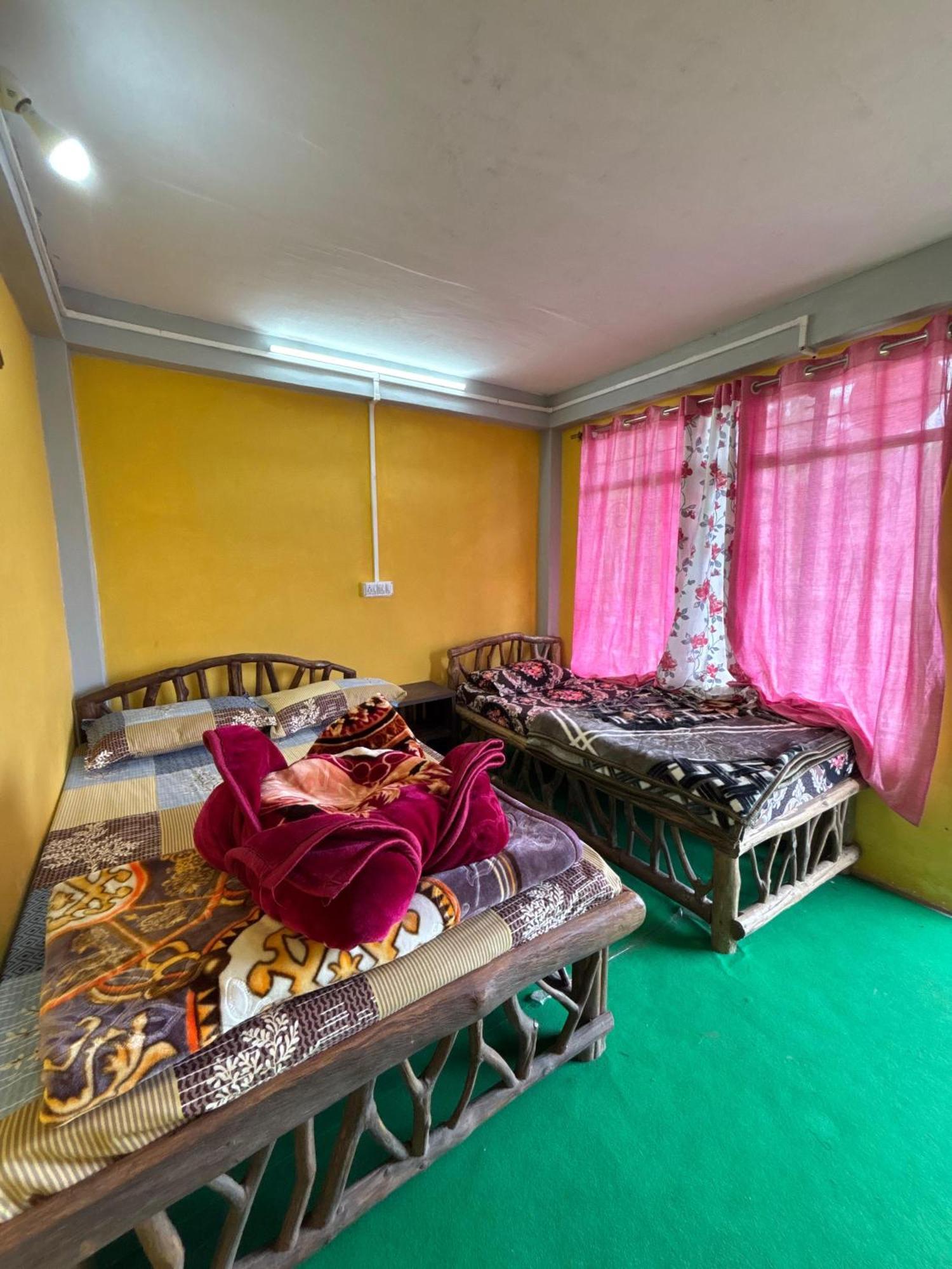 Hosanna Homestay 大吉岭 外观 照片